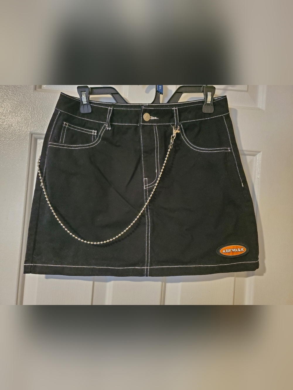 Airwalk Forever21 Black Denim Mini Skirt with Silver Chain Accent Size Med